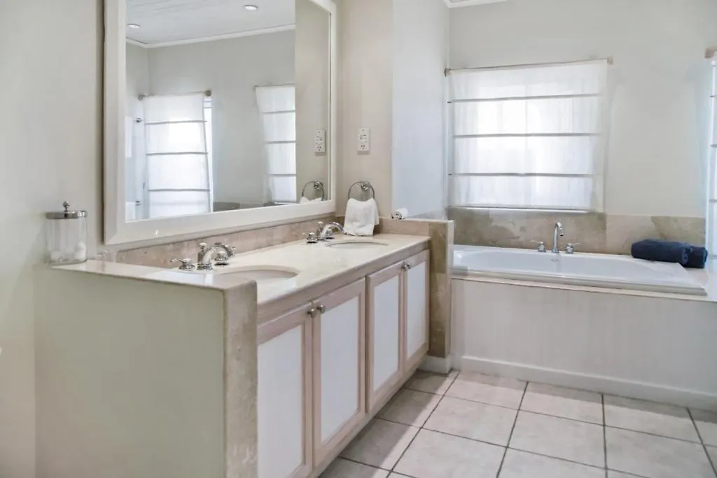 Дом отдыха The Harbour #6 - 3 Bedrooms In Rodney Bay Townhouse Гроз-Иле Сент-Люсия